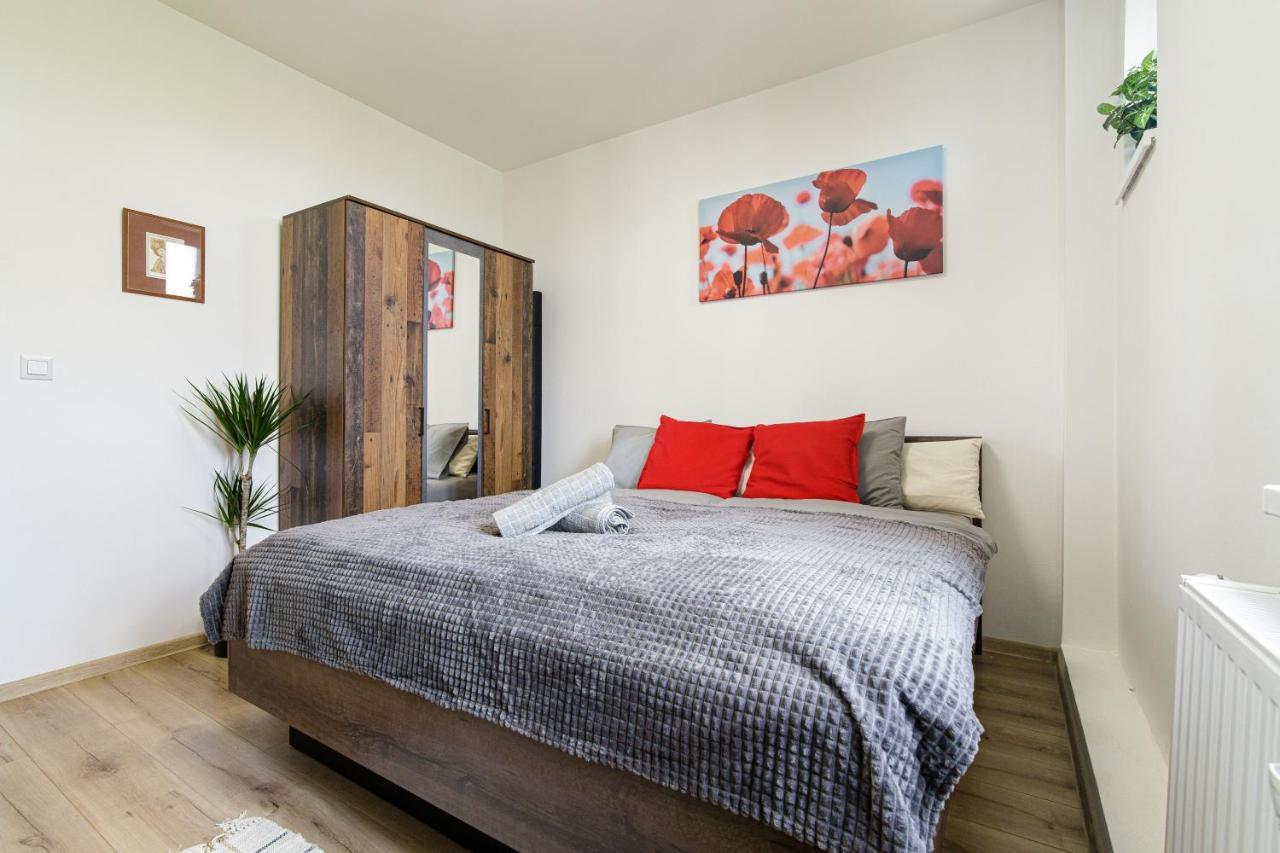 Apartment Hotel Stud Mb Ostrava Eksteriør billede