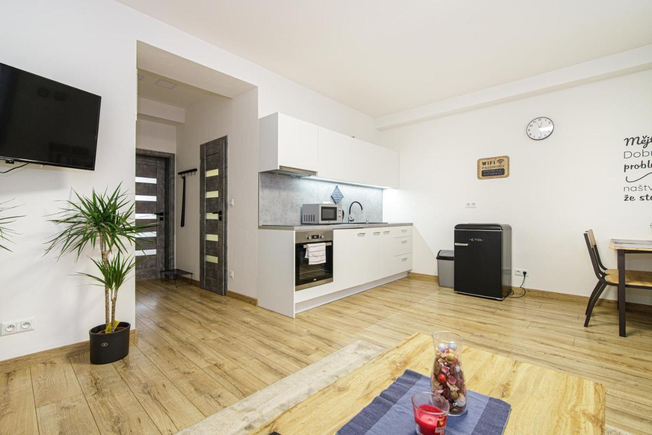 Apartment Hotel Stud Mb Ostrava Eksteriør billede